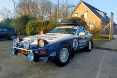 Porsche-944